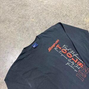 Snap-on Men's Black and Grey T-shirt